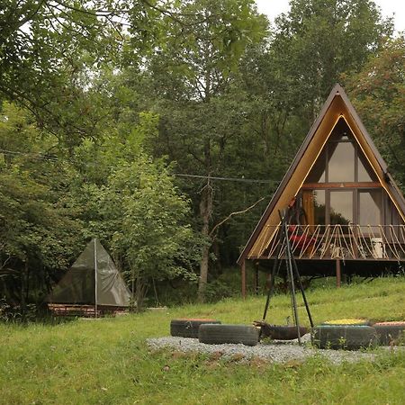 Glamping Wolf Mount Vila Margahovit Exterior foto