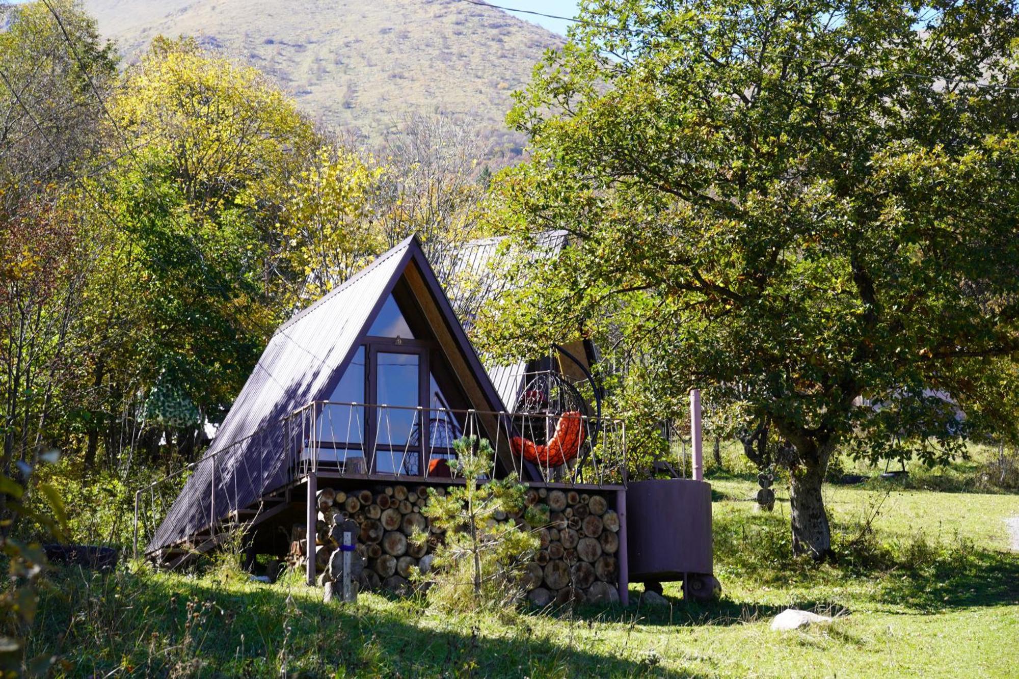Glamping Wolf Mount Vila Margahovit Exterior foto